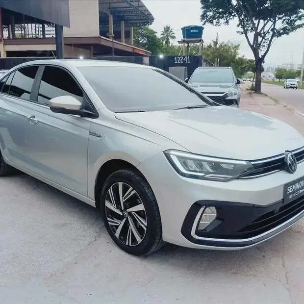 Volkswagen VIRTUS 1.0 200 TSI HIGHLINE AUTOMÁTICO