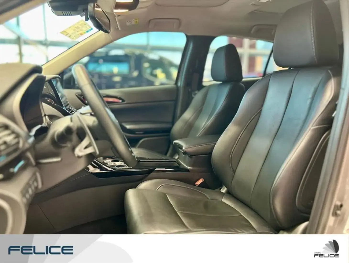 galeria ECLIPSE CROSS