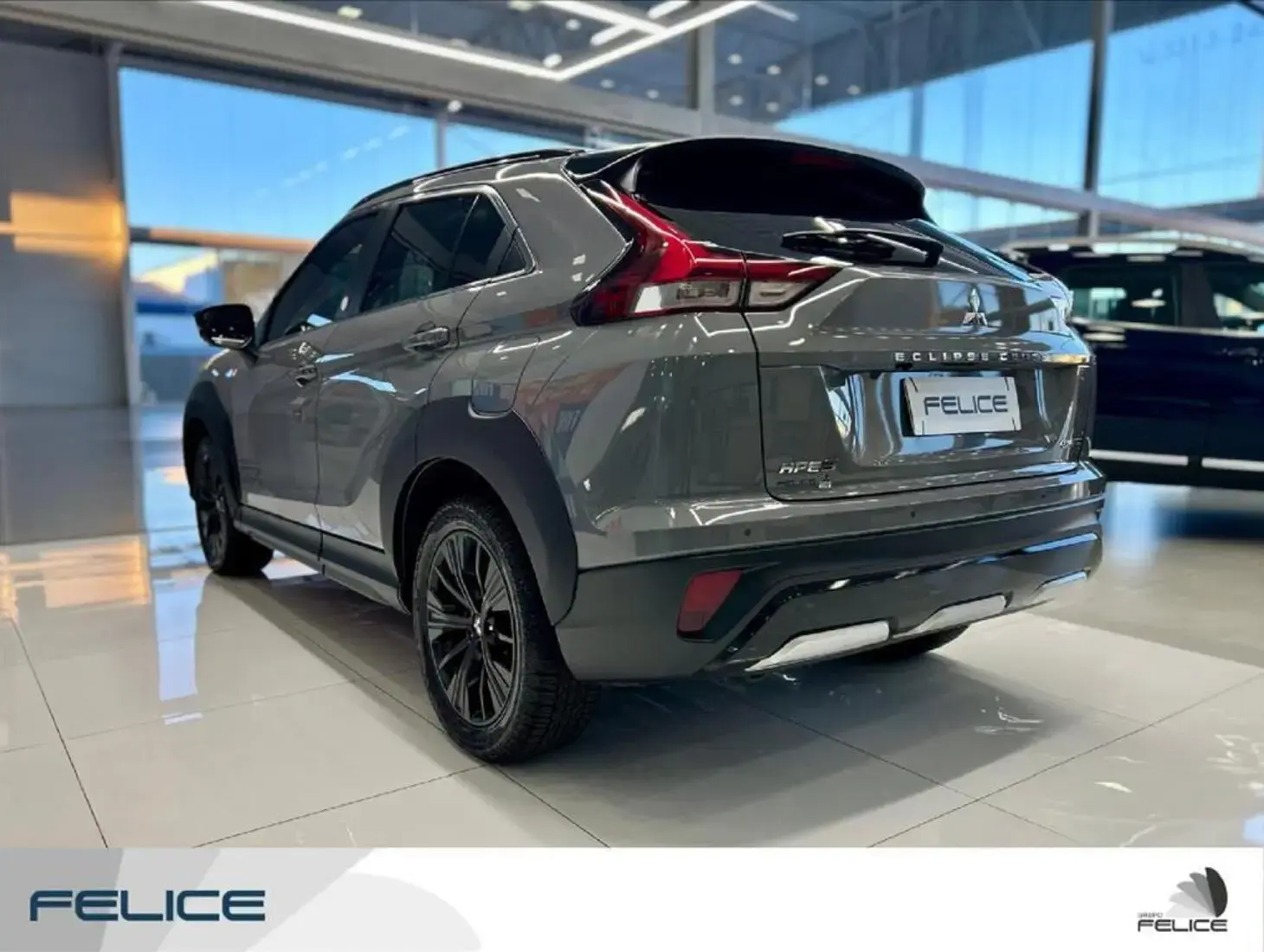 galeria ECLIPSE CROSS
