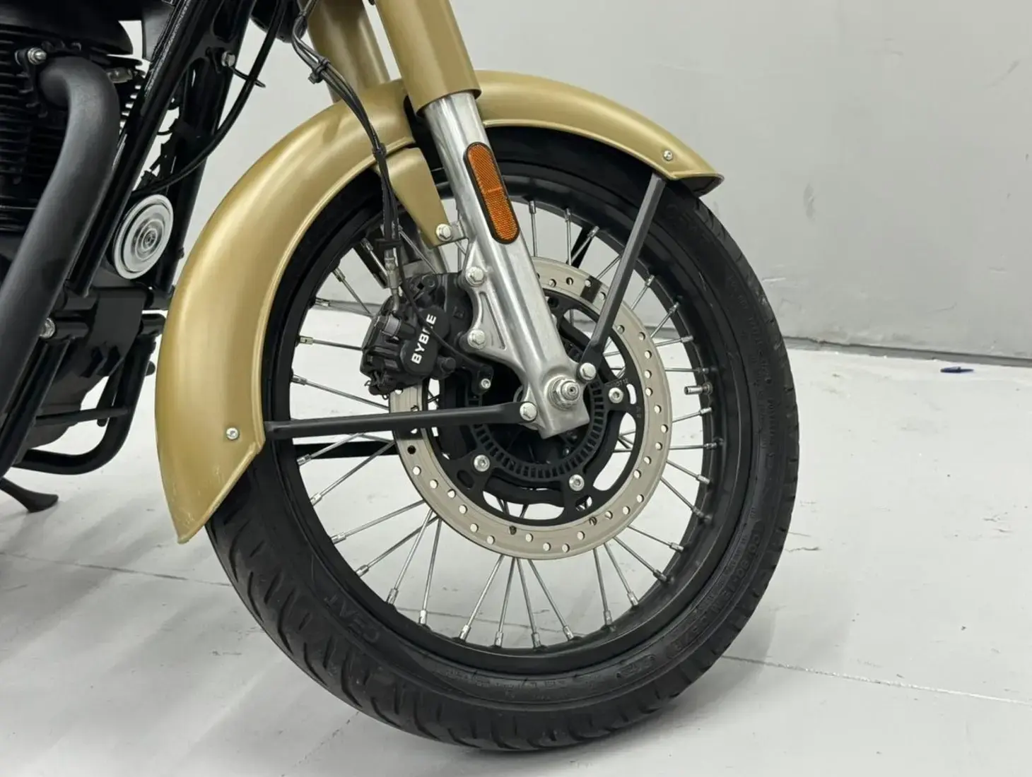 galeria Classic 350 Signals