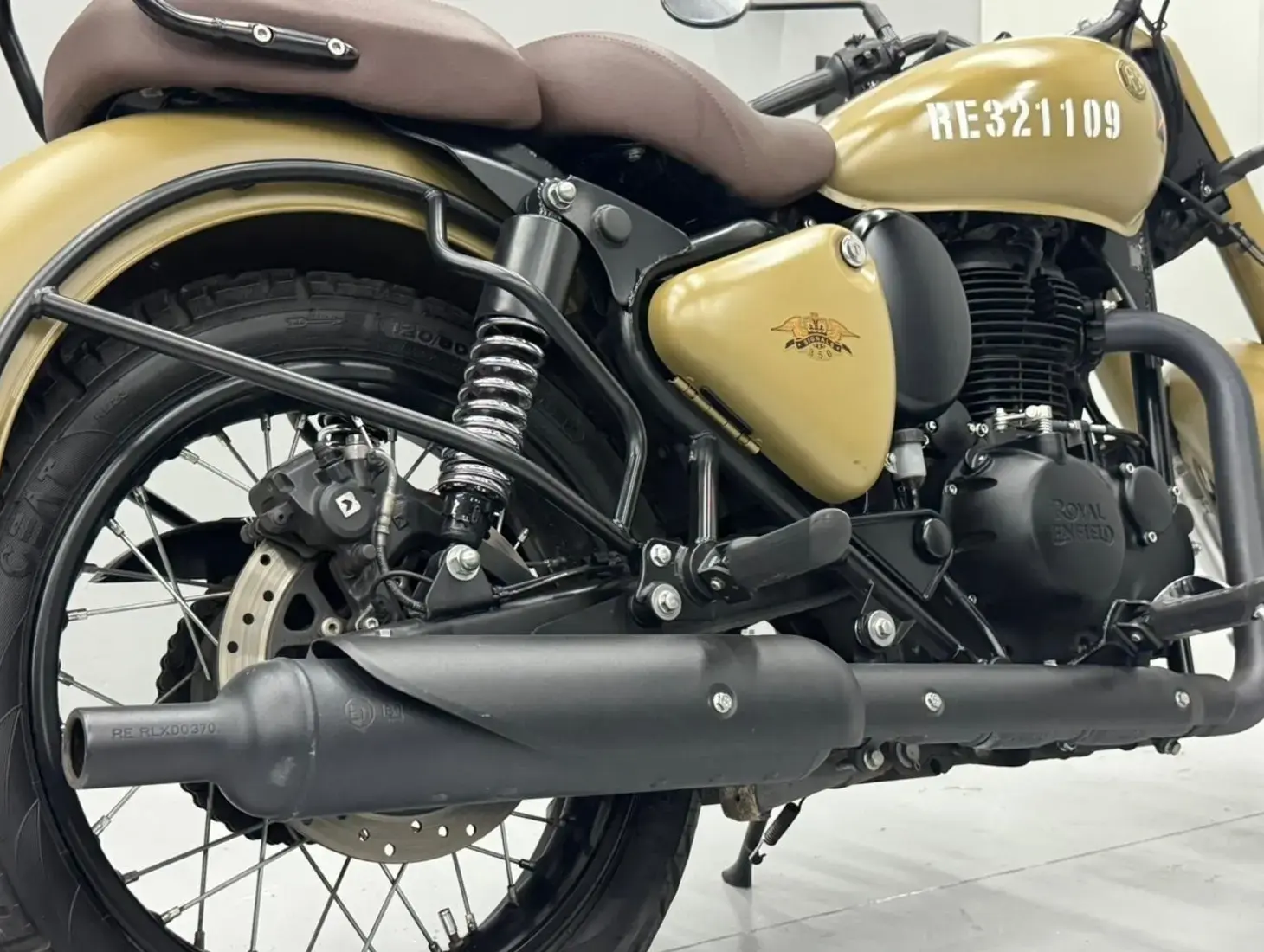 galeria Classic 350 Signals