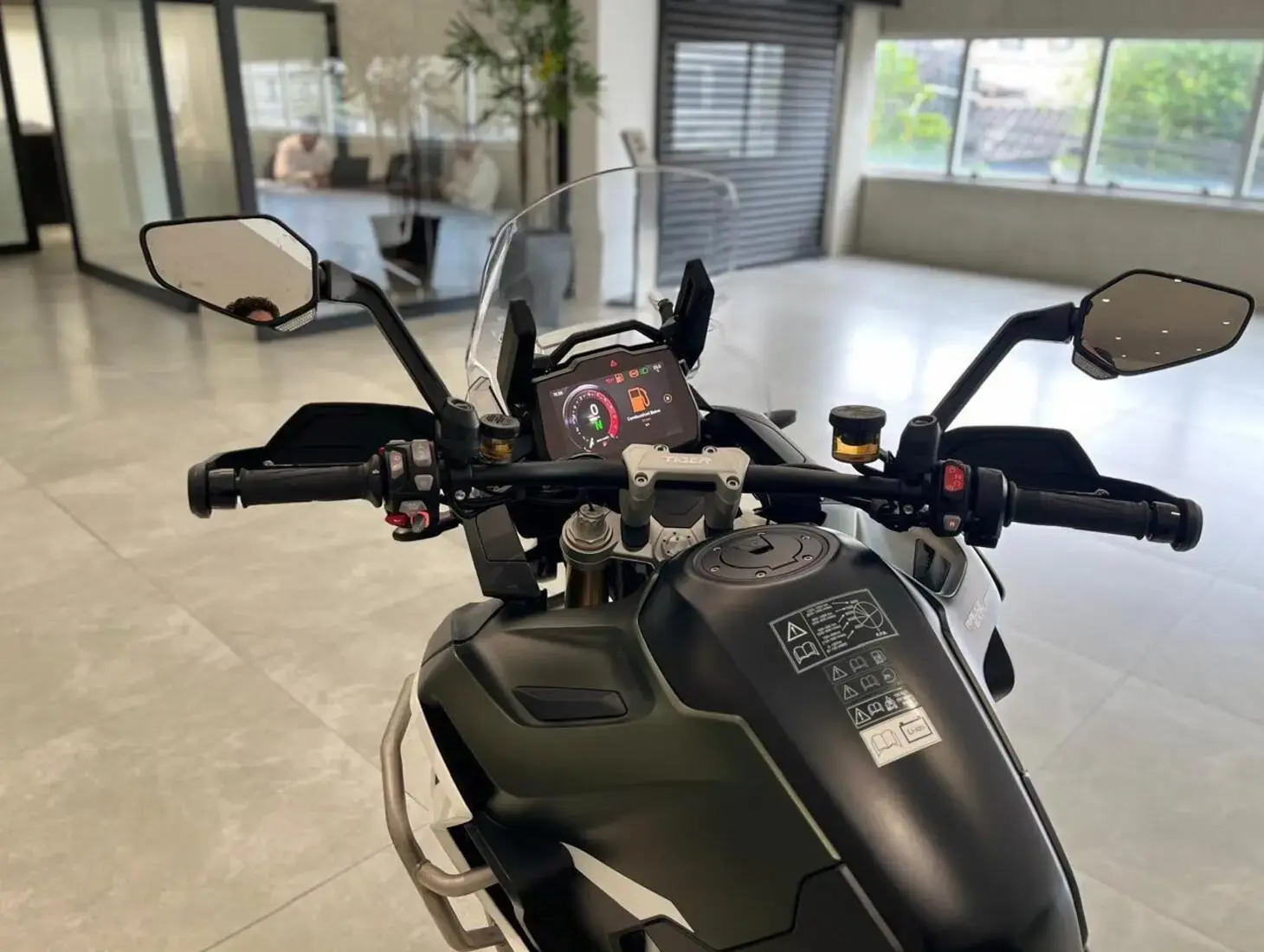 galeria Tiger 1200