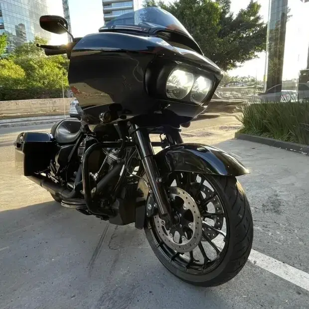 Harley Davidson Touring Road Glide Special