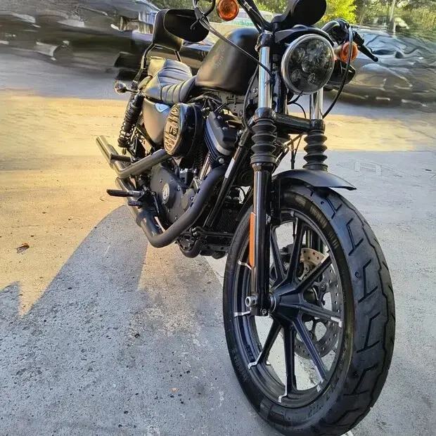 Harley Davidson Xl 883 N IRON