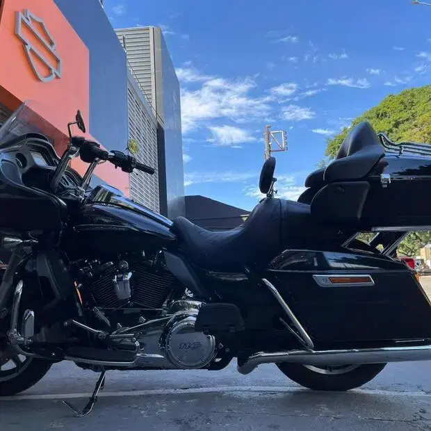 Harley Davidson Road Glide ULTRA FLTRU