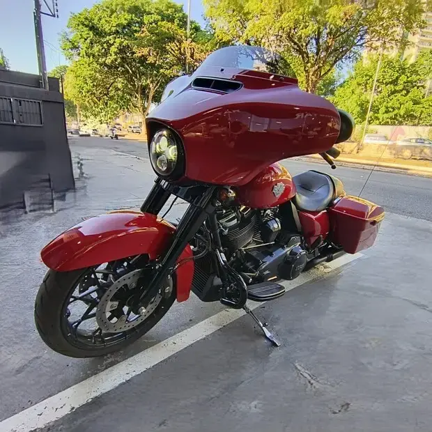 Harley Davidson Street Glide SPECIAL FLHXS