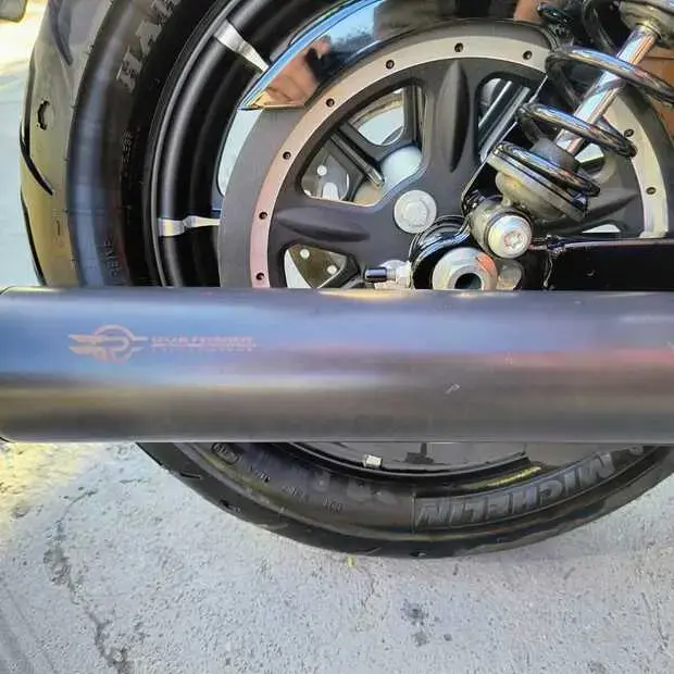 Harley Davidson Xl 883 N IRON