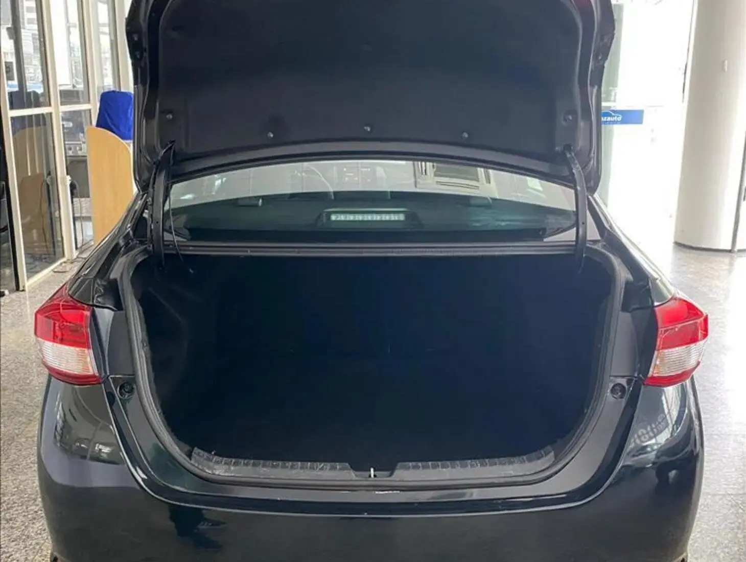 galeria YARIS