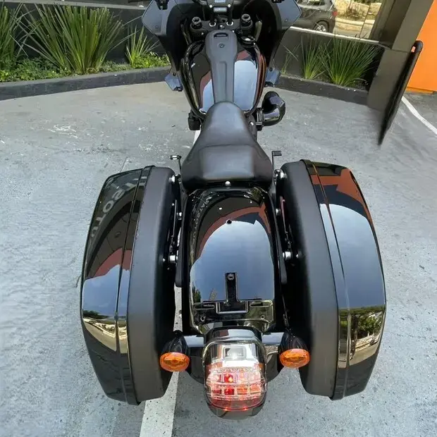 Harley Davidson Low Rider ST