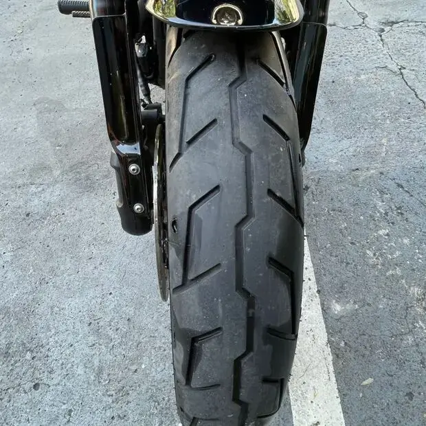 Harley Davidson Low Rider ST
