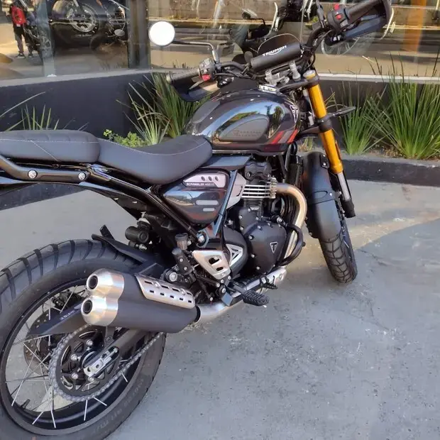 Triumph Scrambler 400 XC ABS
