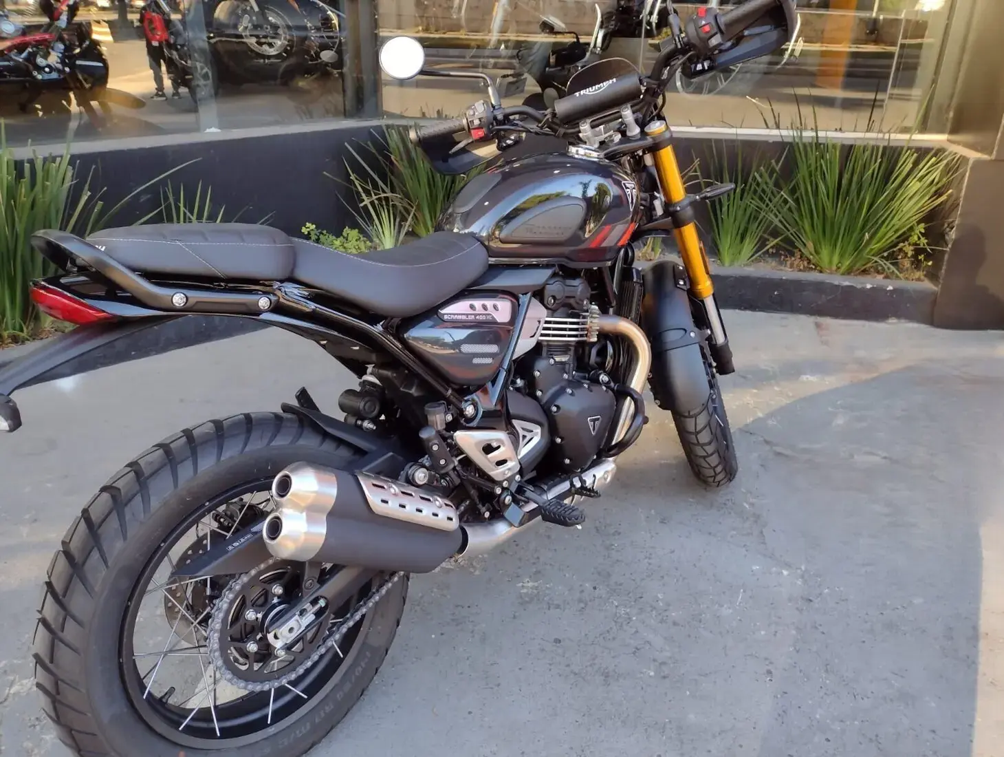 galeria Scrambler 400 X