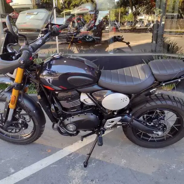 Triumph Scrambler 400 XC ABS