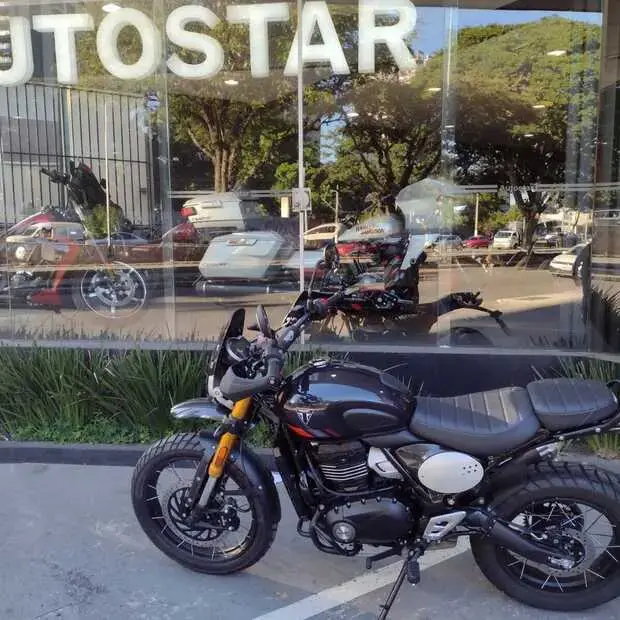 Triumph Scrambler 400 XC ABS