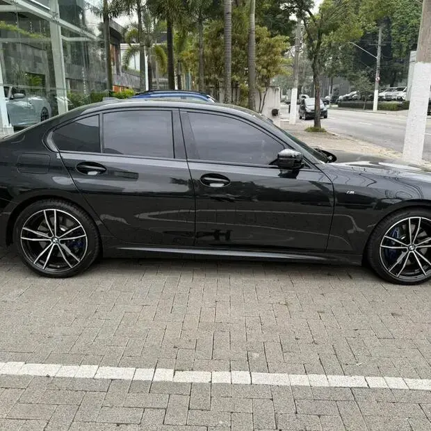 Bmw 320i M Sport 2.0 Turbo (Aut.)