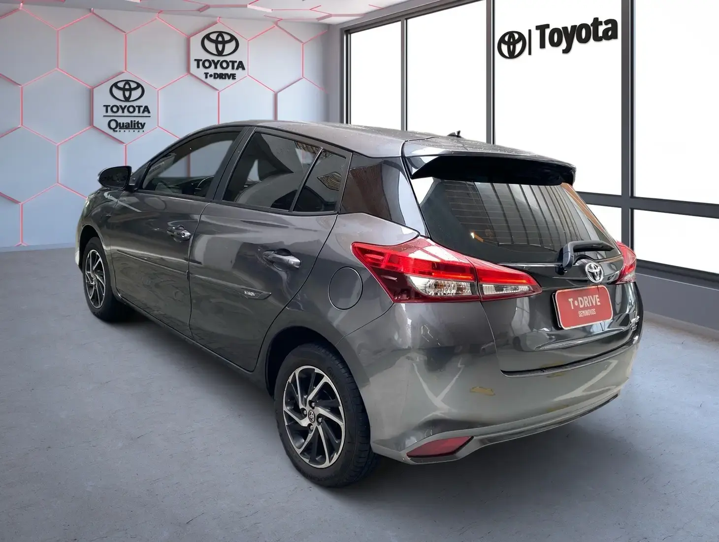 galeria Yaris