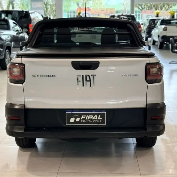 Fiat STRADA 1.3 FIREFLY FLEX FREEDOM CD MANUAL