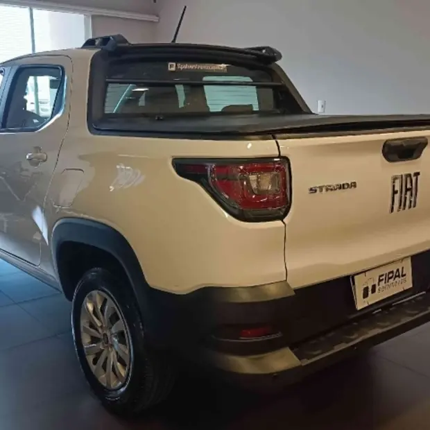 Fiat STRADA 1.3 FIREFLY FLEX FREEDOM CD MANUAL