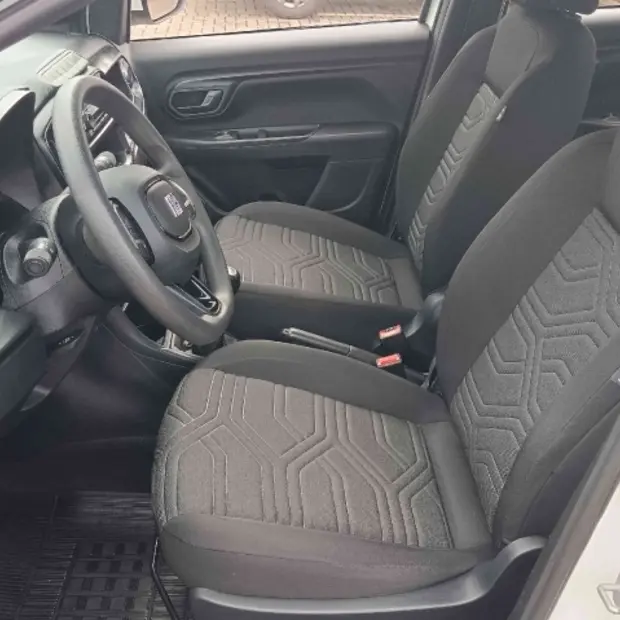 Fiat STRADA 1.3 FIREFLY FLEX FREEDOM CD MANUAL