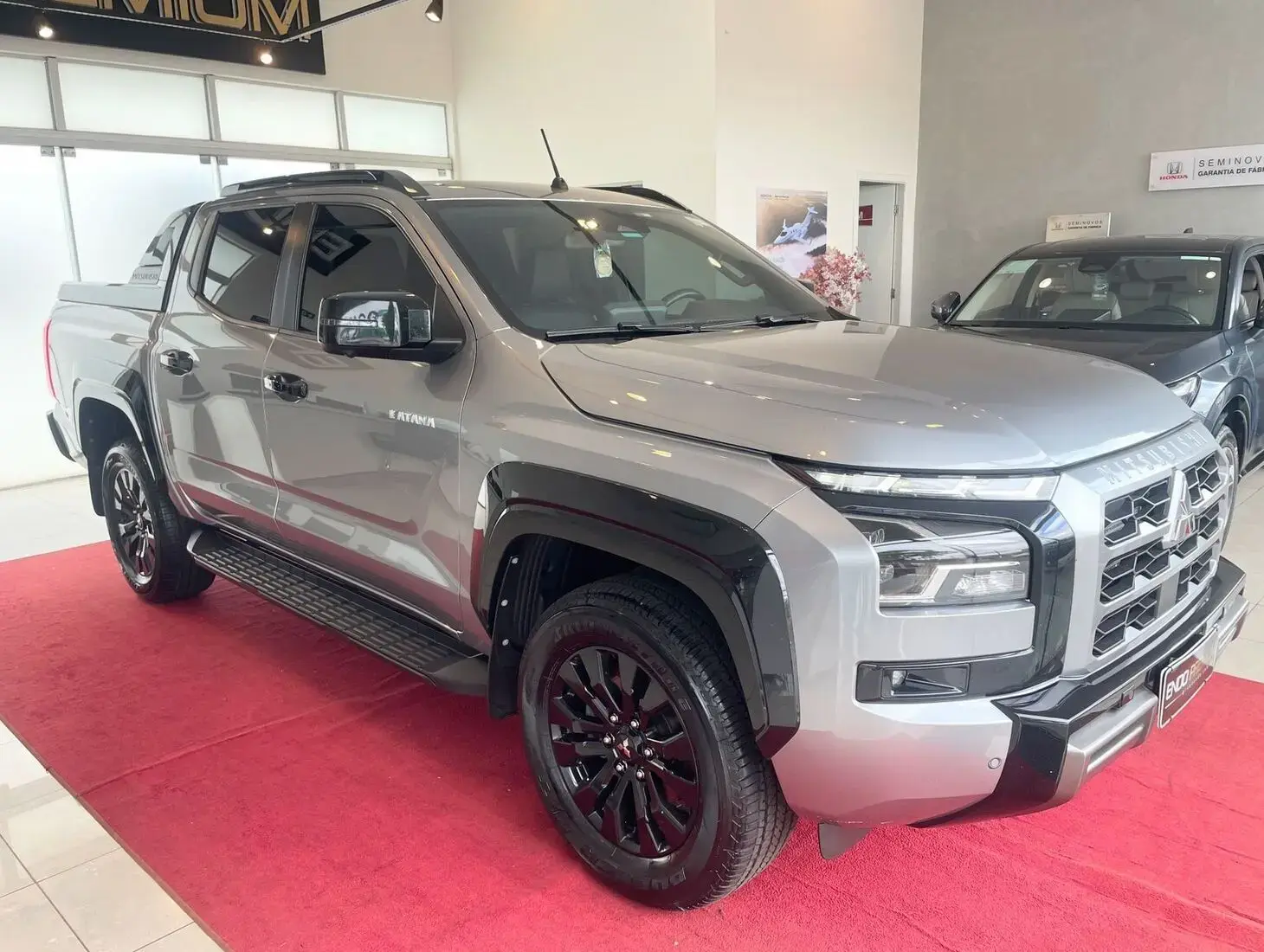 galeria TRITON KATANA 2.4TDI 16v 4X4 C.D.