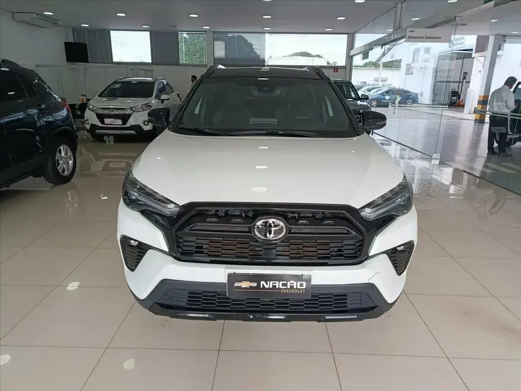 galeria COROLLA CROSS