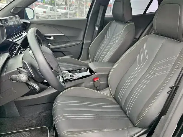 Peugeot 2008 1.0 TURBO 200 HYBRID GT CVT