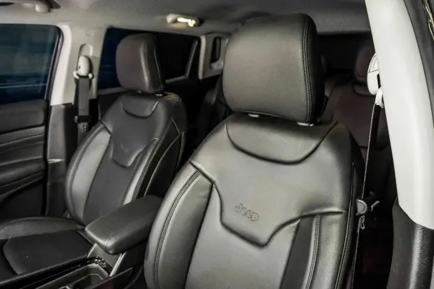 Jeep COMPASS 1.3 T270 TURBO FLEX SPORT AT6
