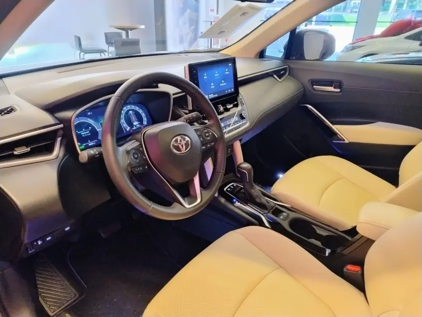 galeria COROLLA CROSS