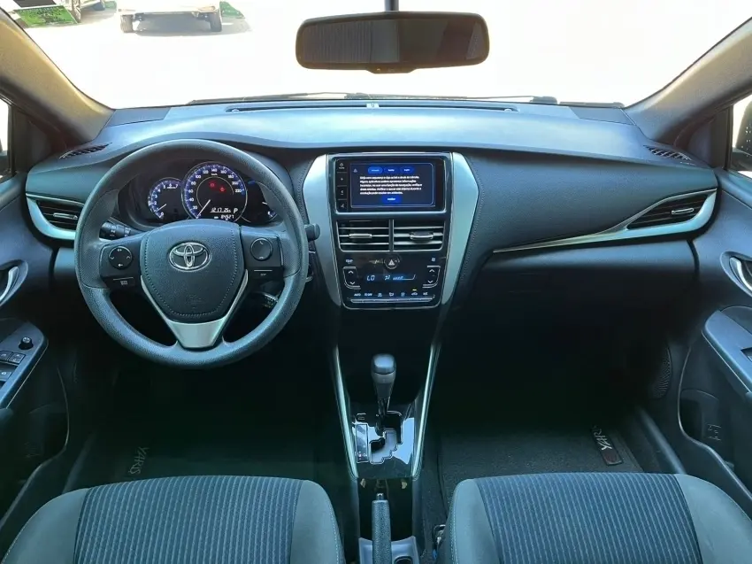 galeria YARIS