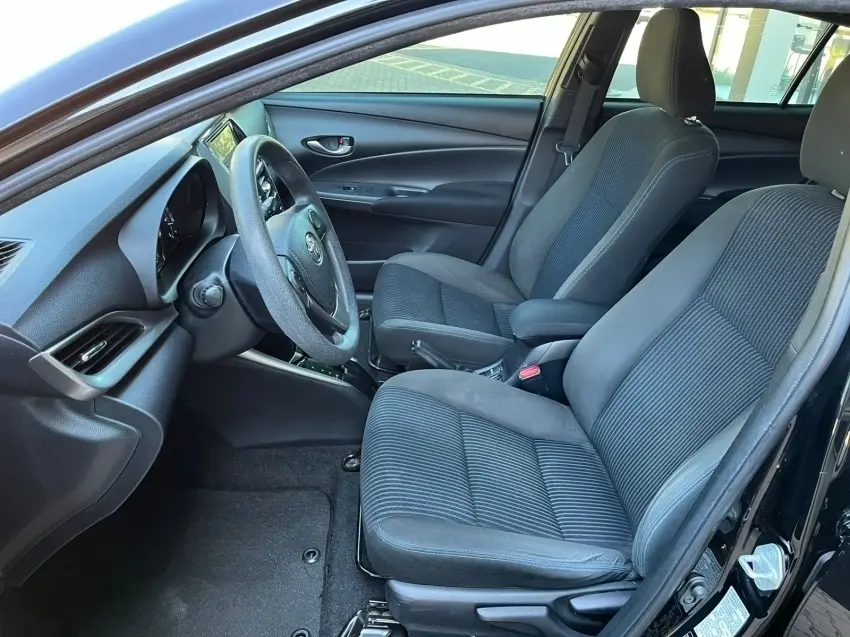 galeria YARIS