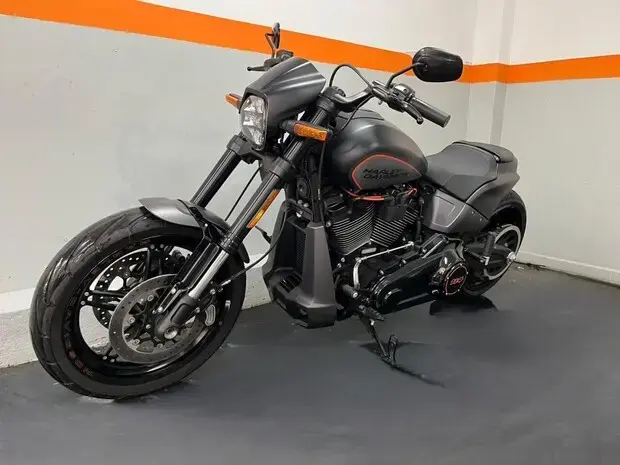 Harley Davidson FX SOFTAIL FXDR