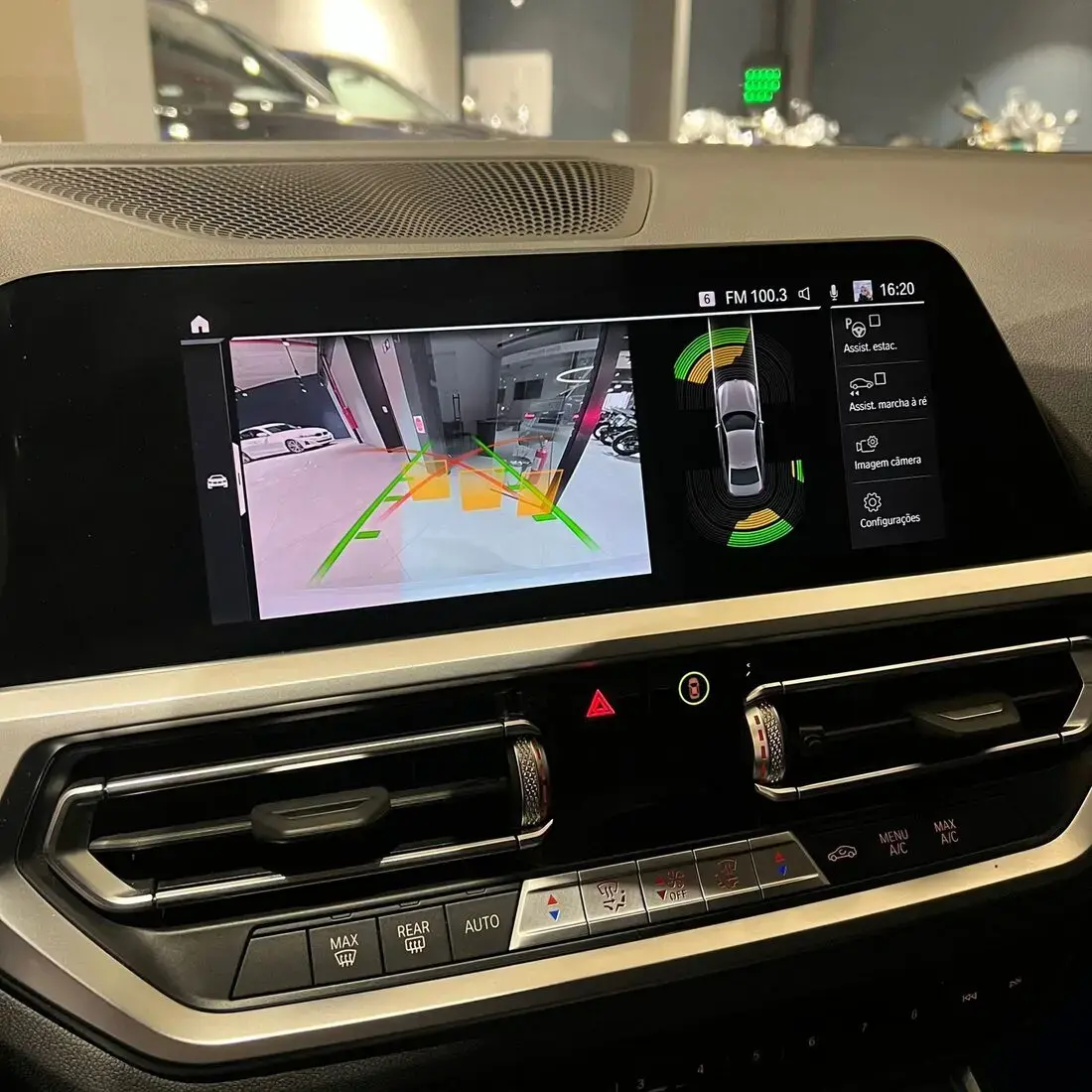 galeria 320i