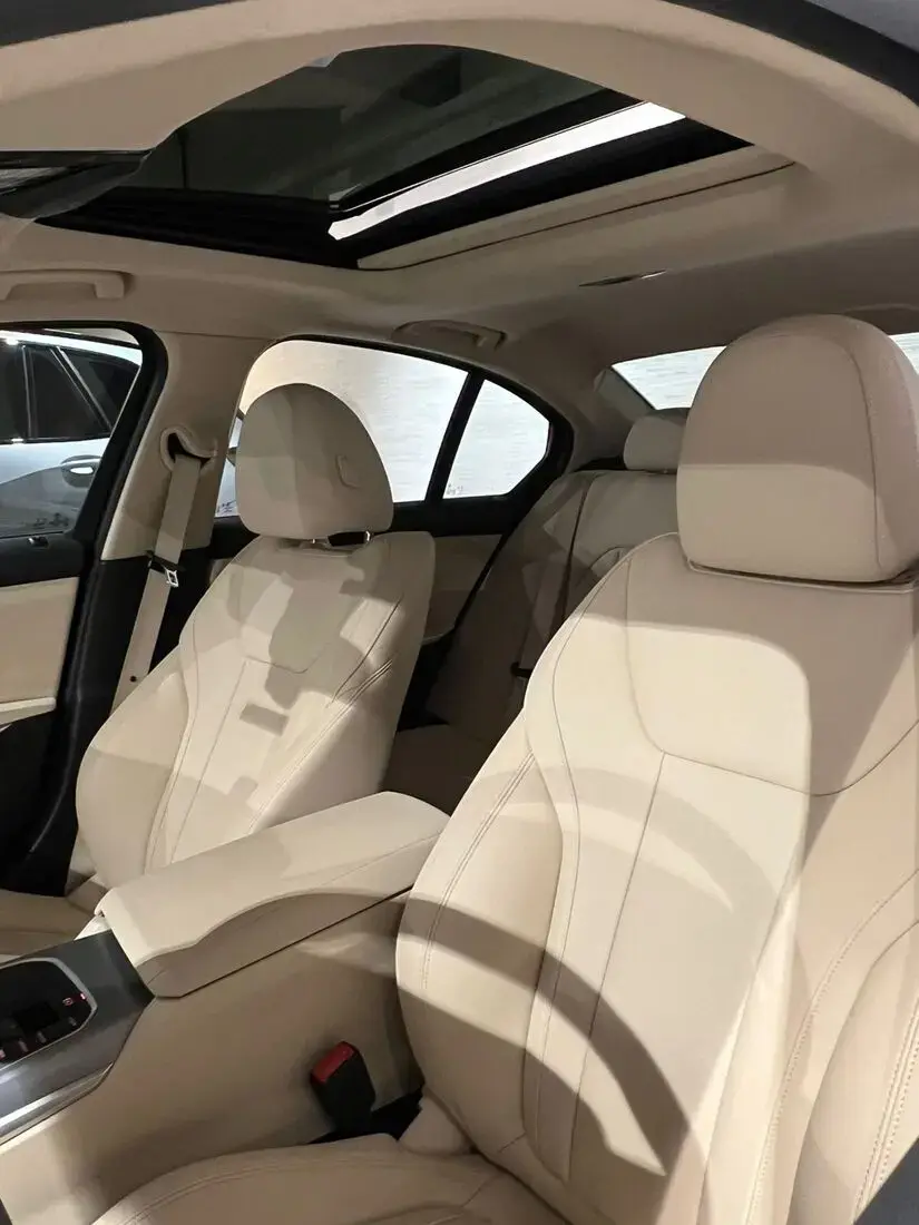 galeria 320i