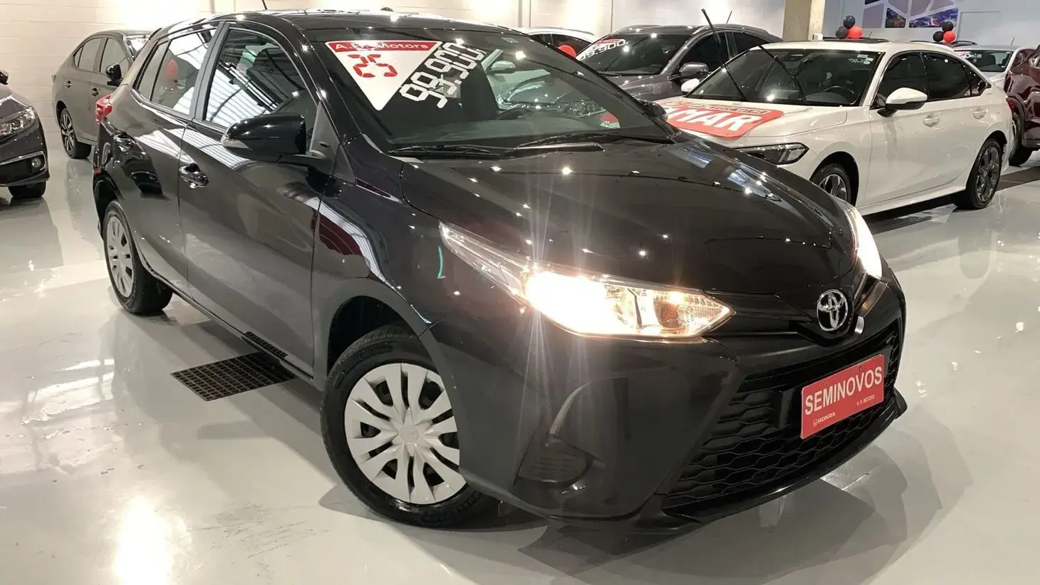 galeria Yaris