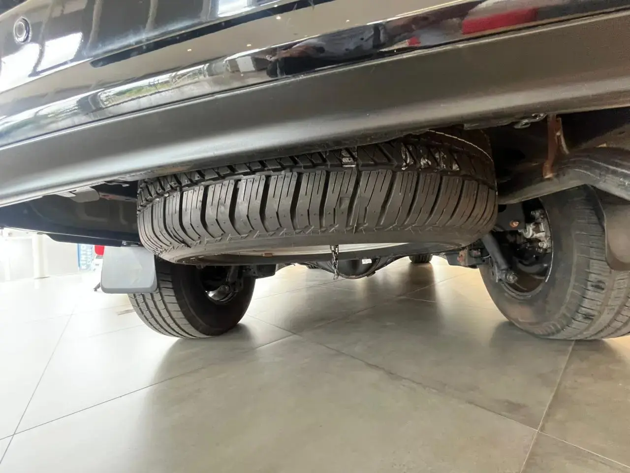 galeria SW4 SRX 7 LUGARES 2.8 4X4