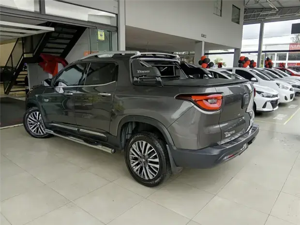 Fiat TORO 2.0 16V TURBO DIESEL RANCH 4WD AT9