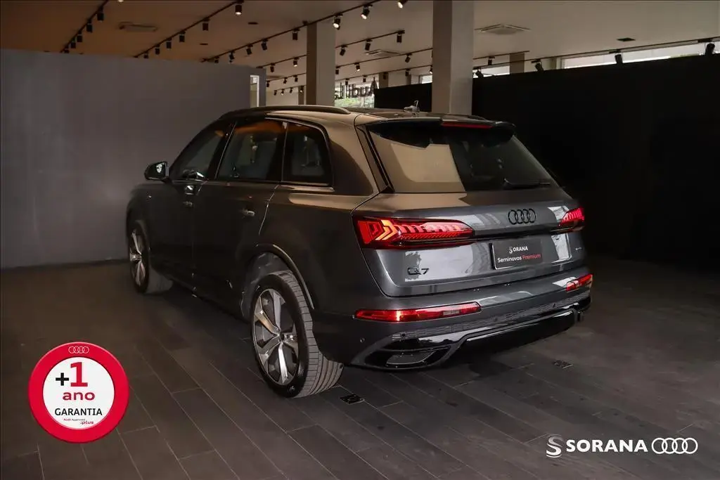 galeria Q7
