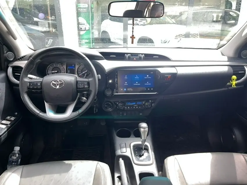 galeria HILUX