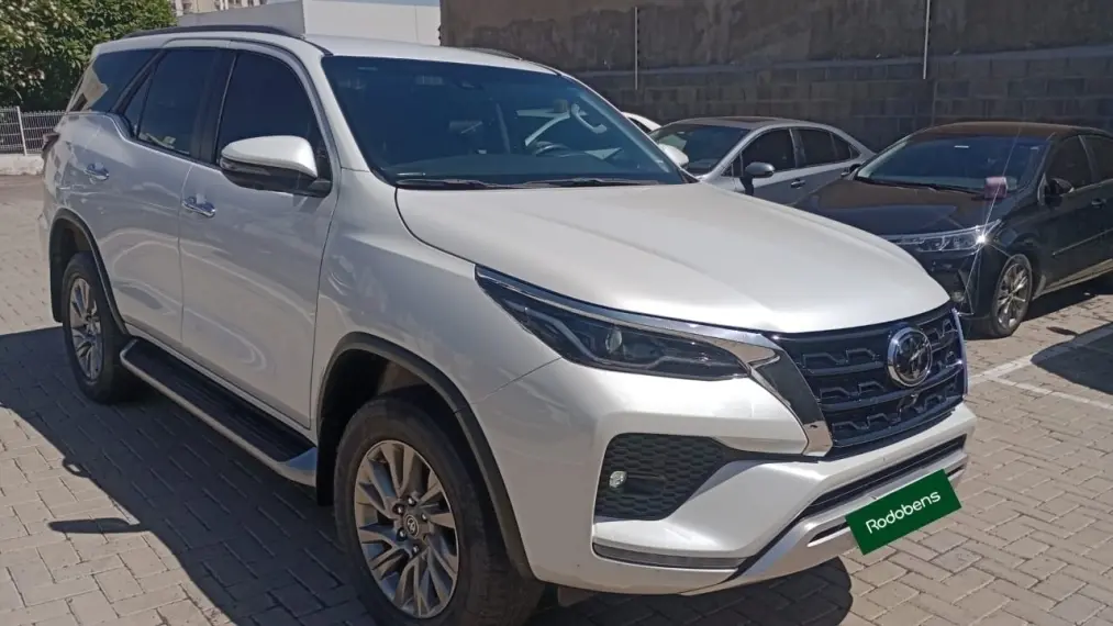 galeria HILUX SW4