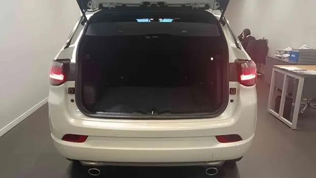 Jeep COMPASS 2.0 HURRICANE 4 TURBO GASOLINA OVERLAND AT9