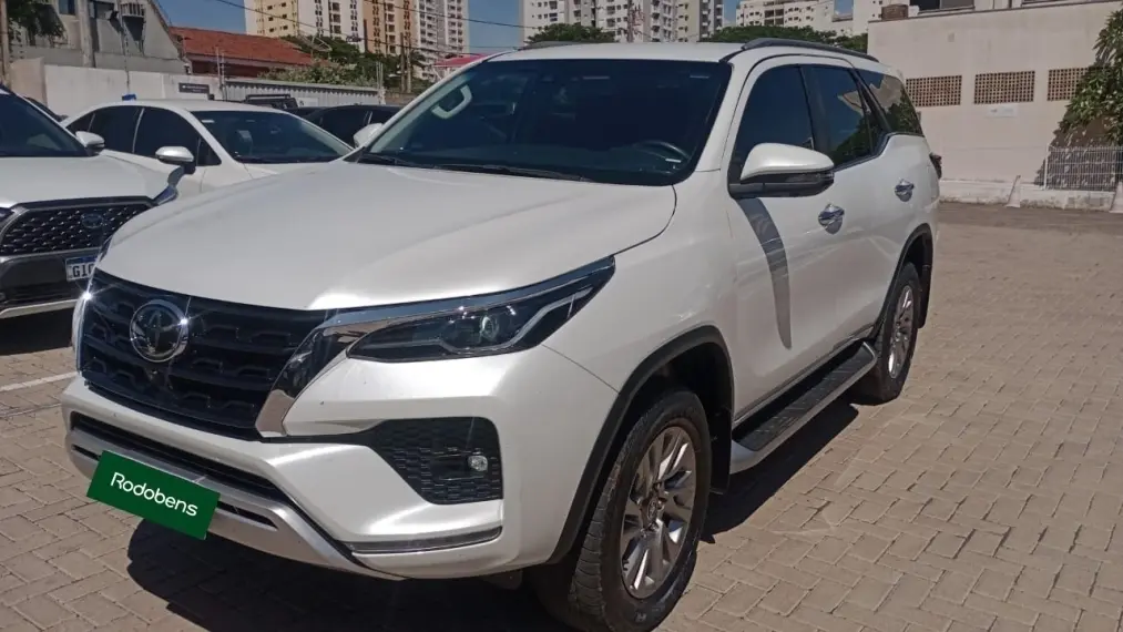 galeria HILUX SW4