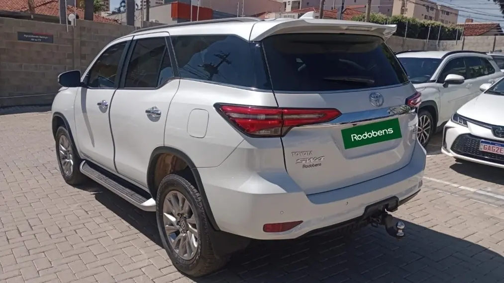 galeria HILUX SW4