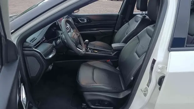 Jeep COMPASS 2.0 HURRICANE 4 TURBO GASOLINA OVERLAND AT9