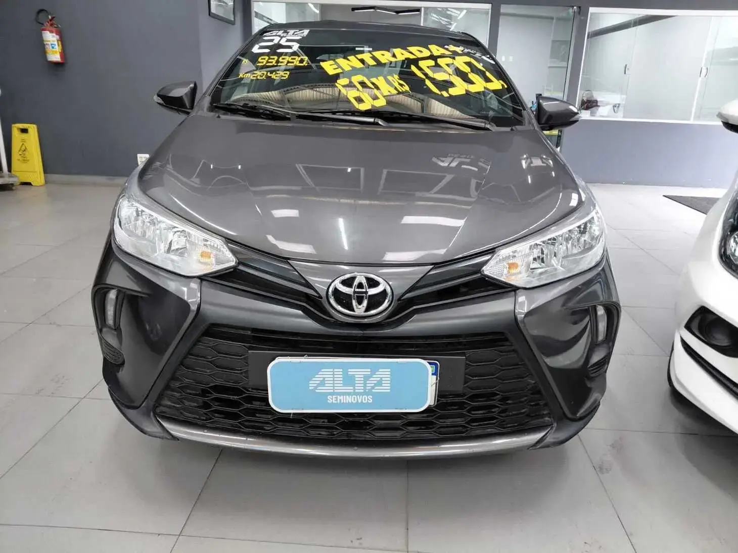 galeria Yaris