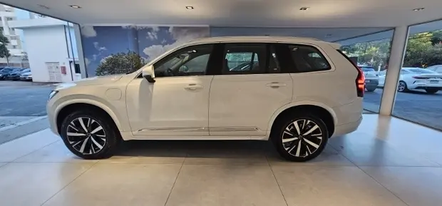 Volvo XC90 Plus PHEV