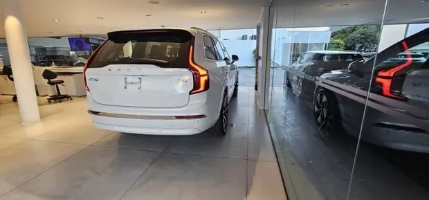 Volvo XC90 Plus PHEV
