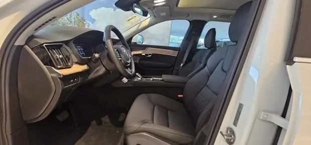 Volvo XC90 Plus PHEV