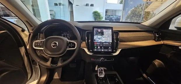 Volvo XC90 Plus PHEV