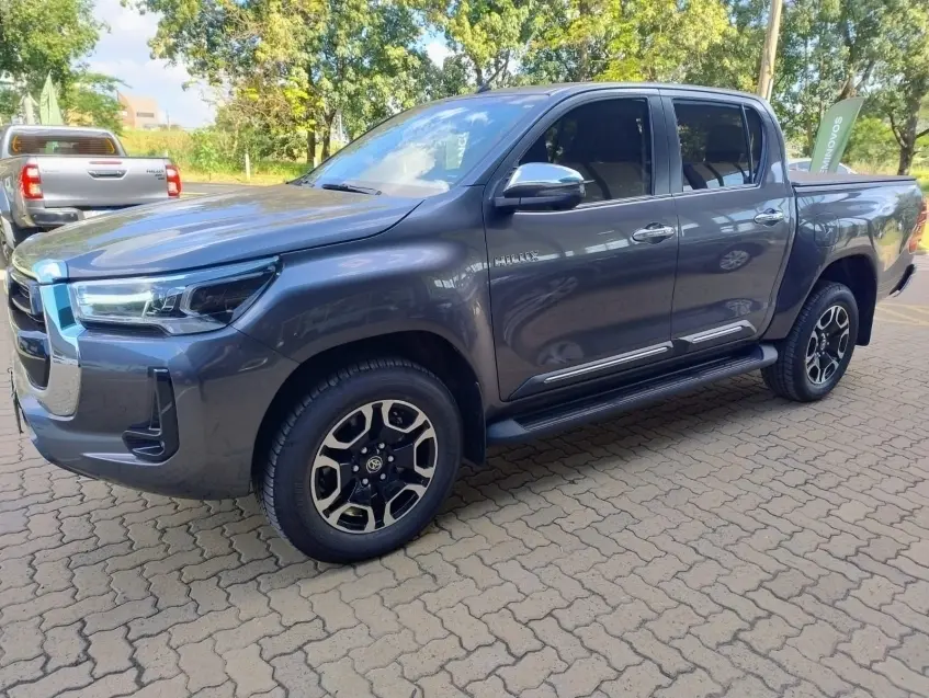 galeria HILUX