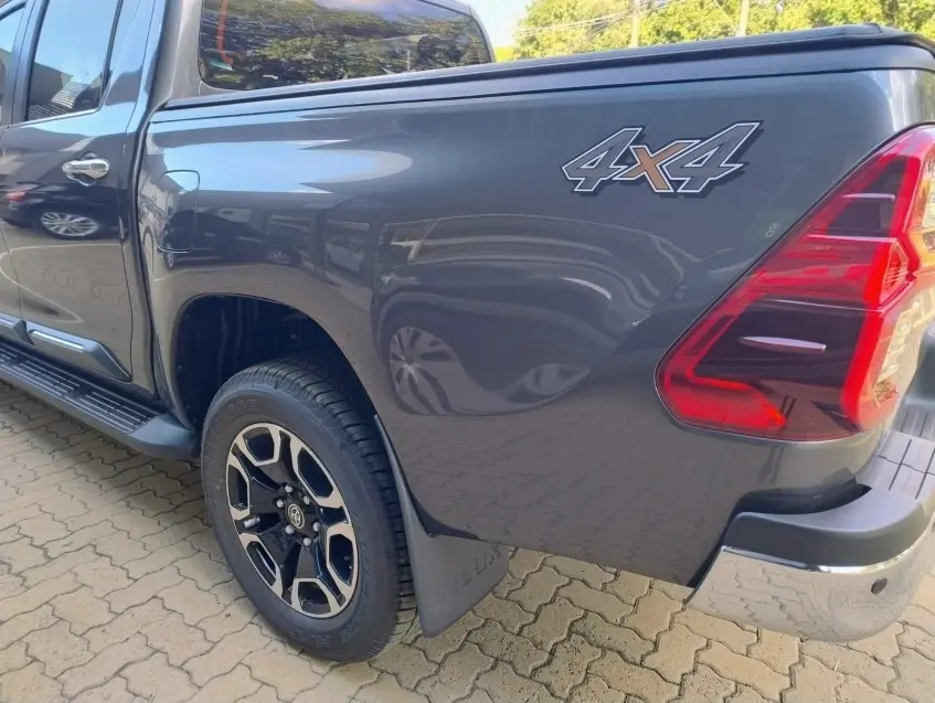 galeria HILUX